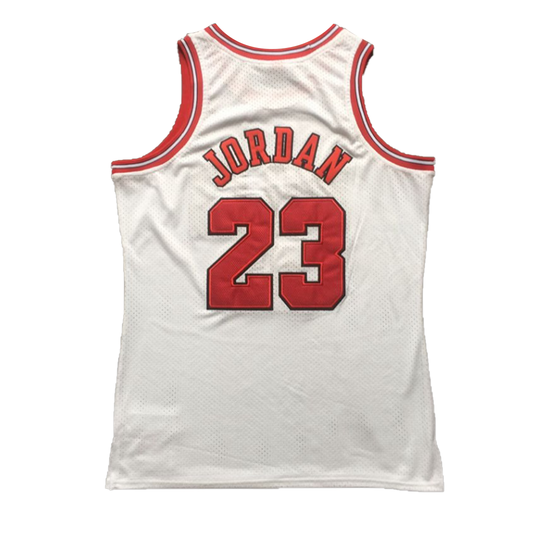Chicago Bulls Michael Jordan #23 Mitchell & Ness White 1996-97 Hardwood  Classics Player Jersey - JerseyAve - Marketplace