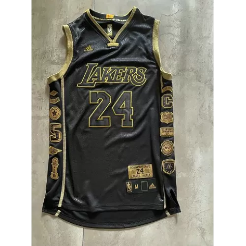 Kobe bryant commemorative store jersey