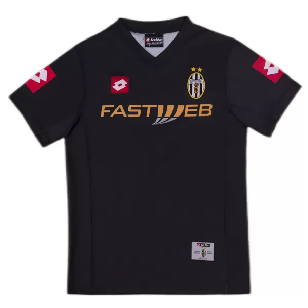 Juventus Away Retro Soccer Jersey 2001/02 - thejerseys