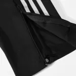 Real Madrid 1/4 Zipper Sweat Kit(Top+Pants) Black 2025/26 - thejerseys